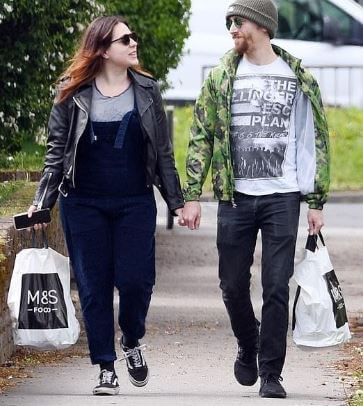 Isabella with her husband, Max Parker.